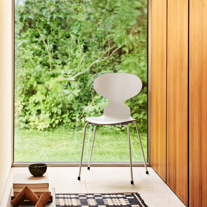The Ant Chair Monochrome by Fritz Hansen in pale grey