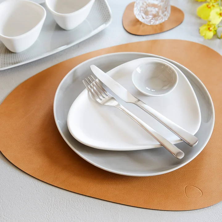 Table set Curve L from Lind DNA in Nupo curry