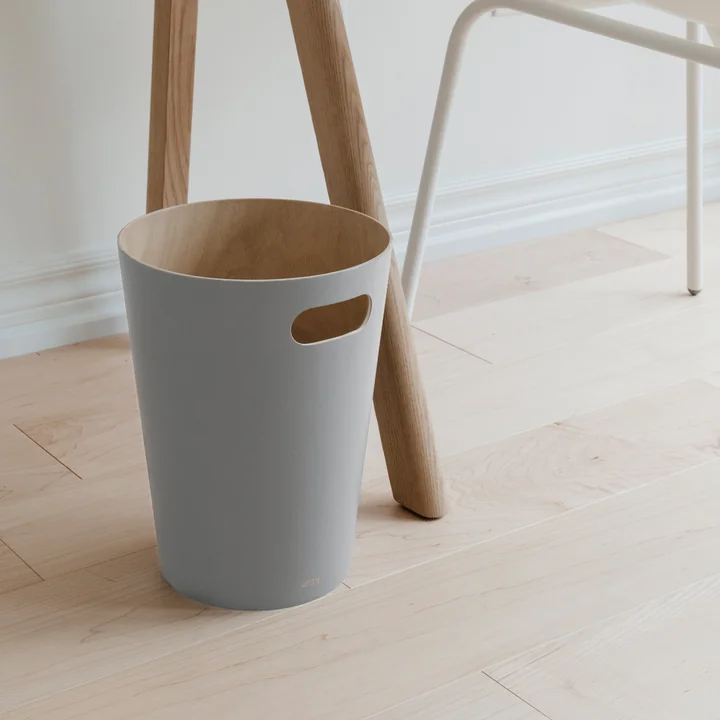 Woodrow wastebasket from Umbra in grey
