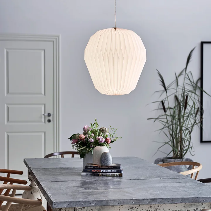 Pendant lamp "The Bouquet" XL from Le Klint in white