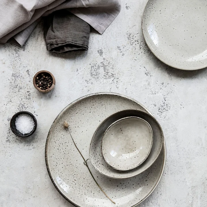 Lake Stoneware plate Ø 27 cm, grey from House Doctor