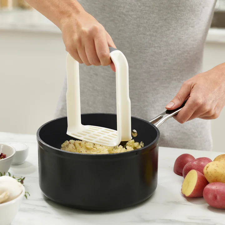 Easy-Mash potato masher, white from Joseph Joseph