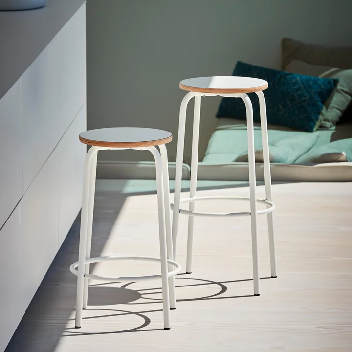 Paris bar stool by Jan Kurtz