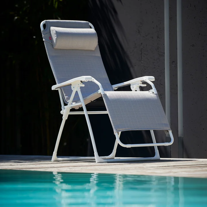 Amida Soft Relax lounger from Fiam