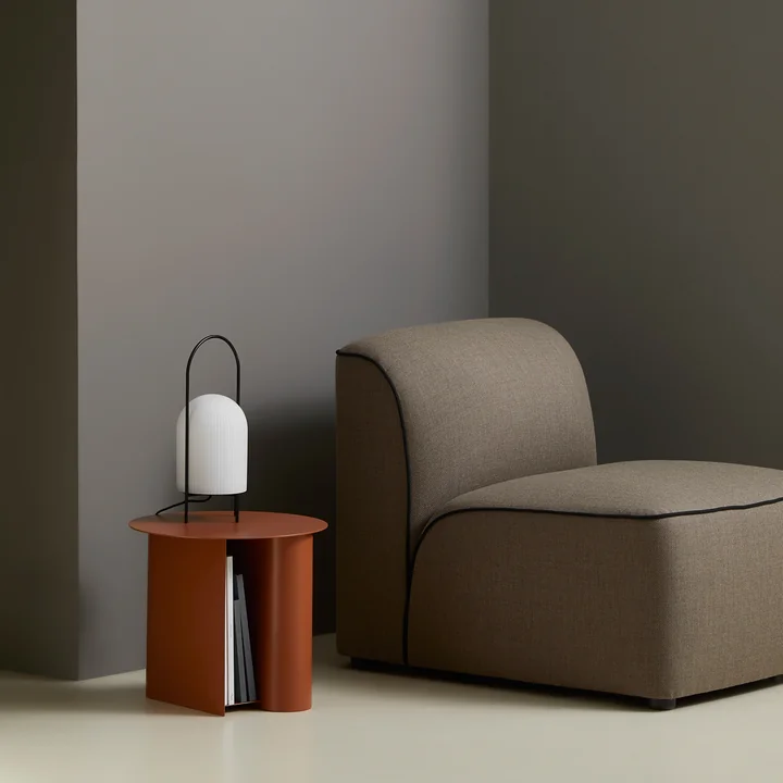 Ghost table lamp from Woud