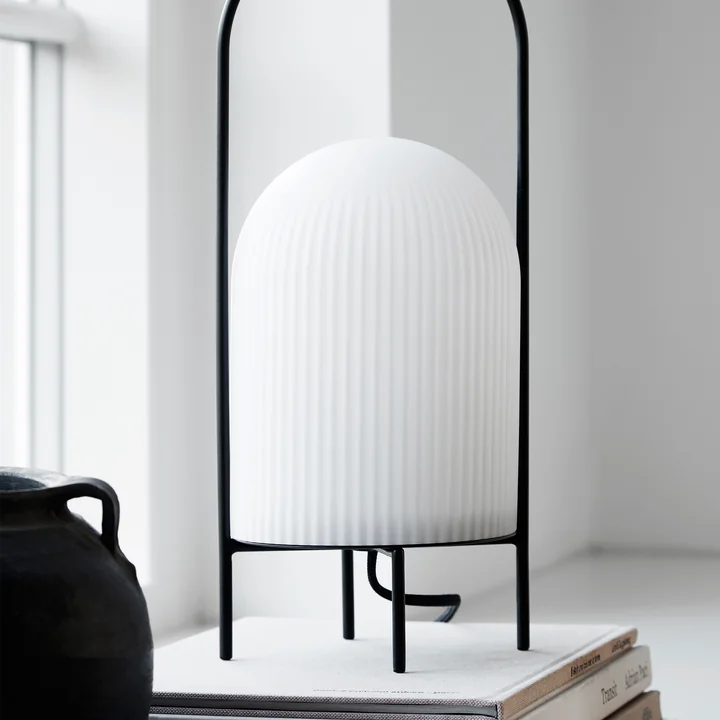 Ghost table lamp from Woud