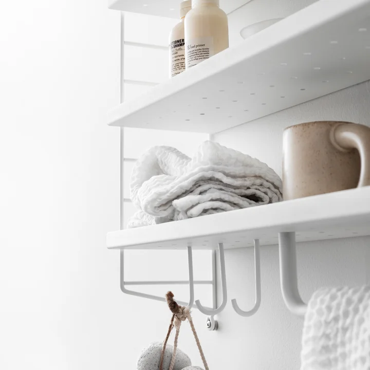 Pocket Metal from String in white