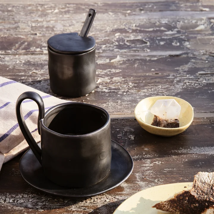 Flow Tableware from Ferm Living in black