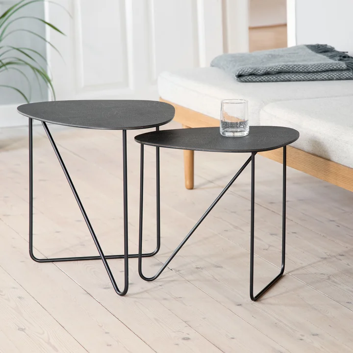 Curve Side table M, Hippo anthracite black / black by Lind DNA