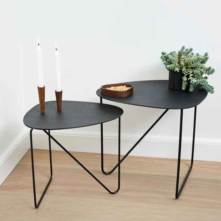 Curve Side table M, Hippo anthracite black / black by Lind DNA