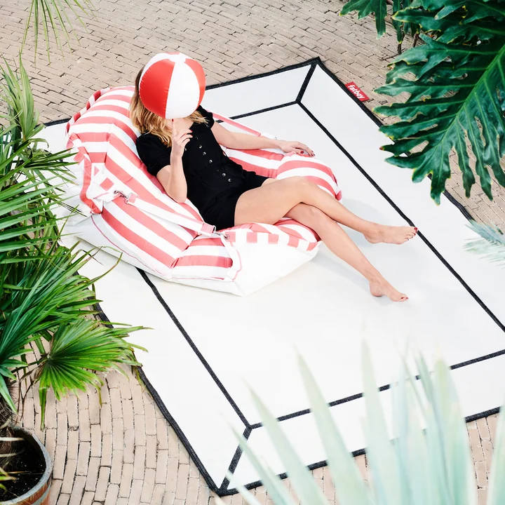 Carpretty Grand Frame outdoor rug 200 x 290 cm from Fatboy in off-white