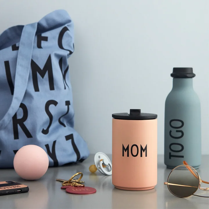 Thermo Cup and water bottle from Design Letters