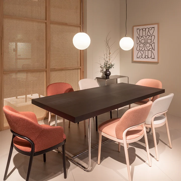 520 chair by Marco Dessí for Thonet