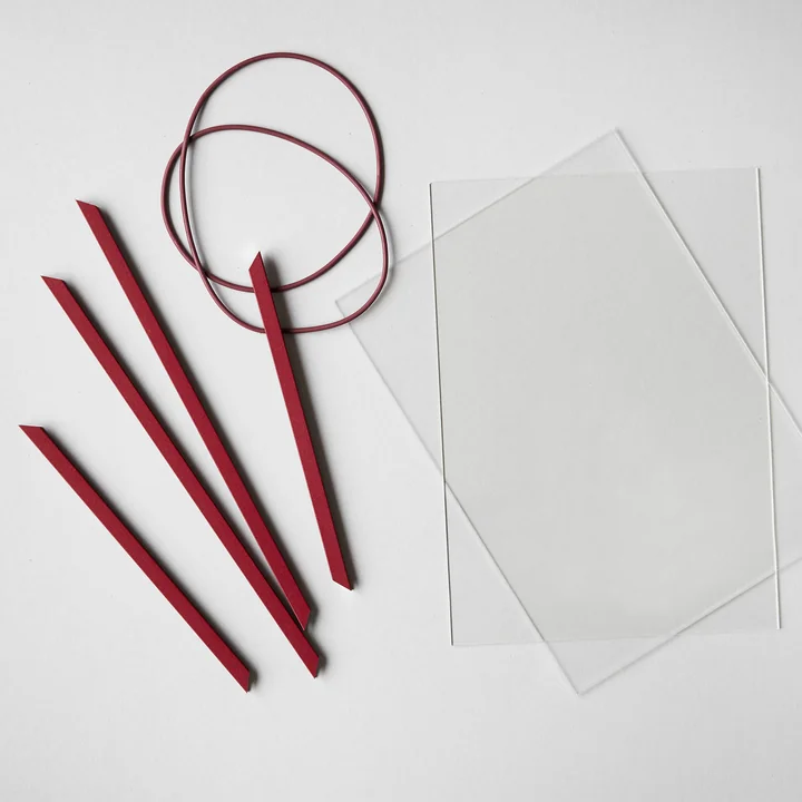 Frame Picture frames from Moebe