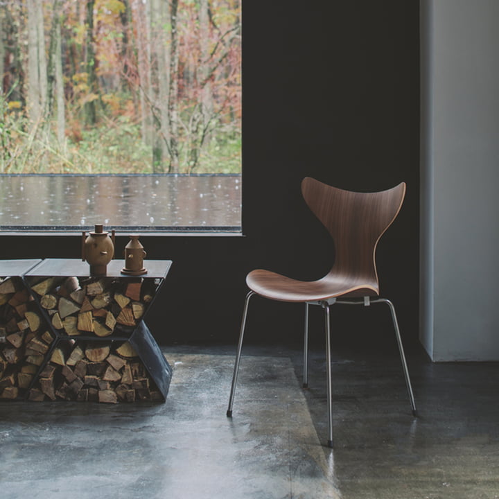 Lily anniversary chair from Fritz Hansen