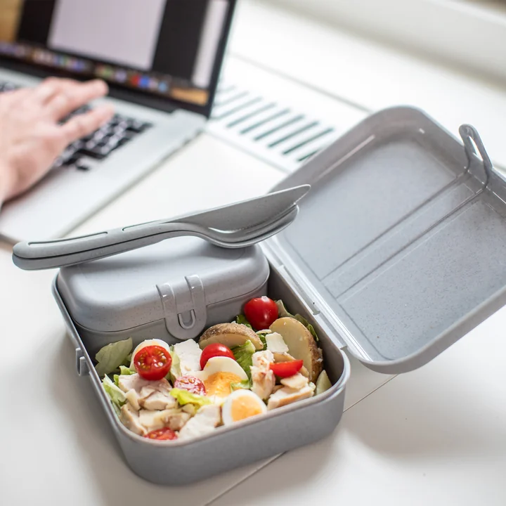 Pascal Ready Lunch box set with Klikk cutlery from Koziol in organic grey