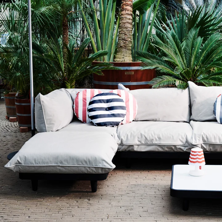 Paletti Outdoor -Sofa and table from Fatboy