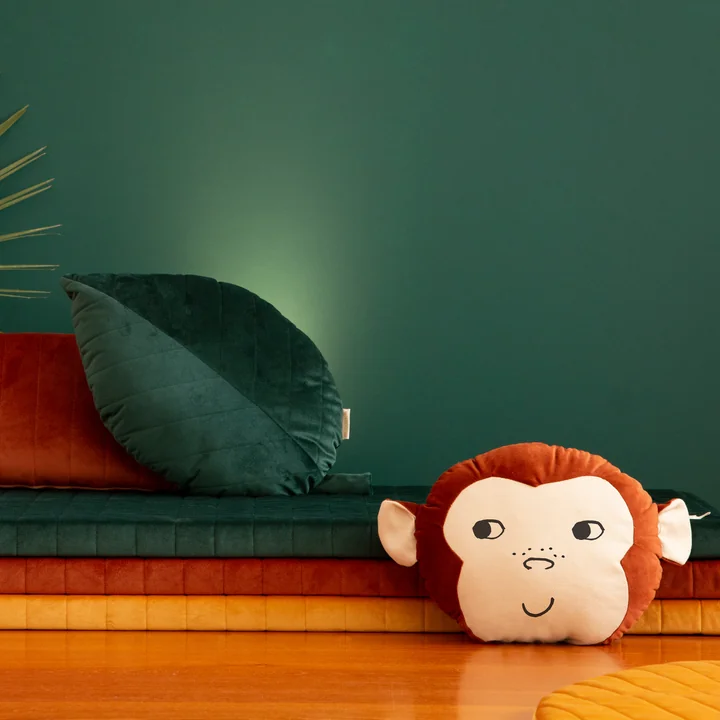 Zanzibar play mattress and animal pillow by Nobodinoz