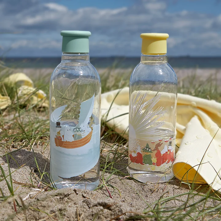 Drink-It Moomin Water bottle 0.75 l from Rig-Tig by Stelton in yellow and dusty green