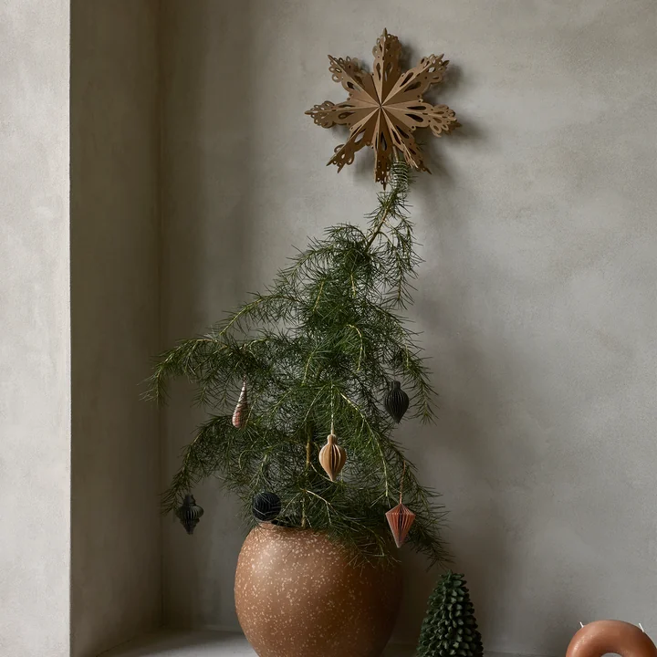 Christmas Star Christmas tree top Ø 30 cm, brown nature from Broste Copenhagen