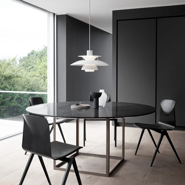 PH 5 pendant light from Louis Poulsen .