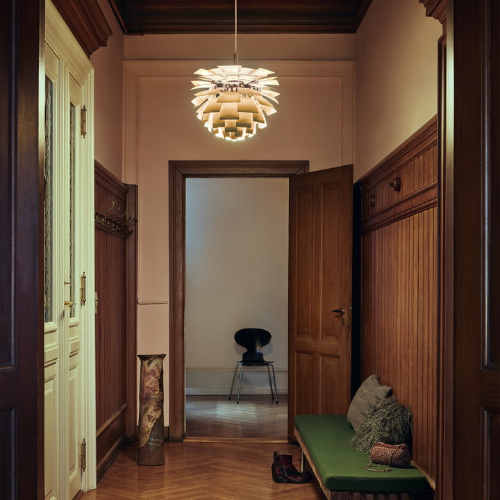 The PH Artichoke from Louis Poulsen as lighting for a classic hallway