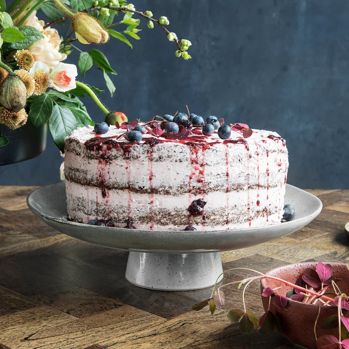 The Rustic cake plate Ø 32 cm, gray-blue by House Doctor