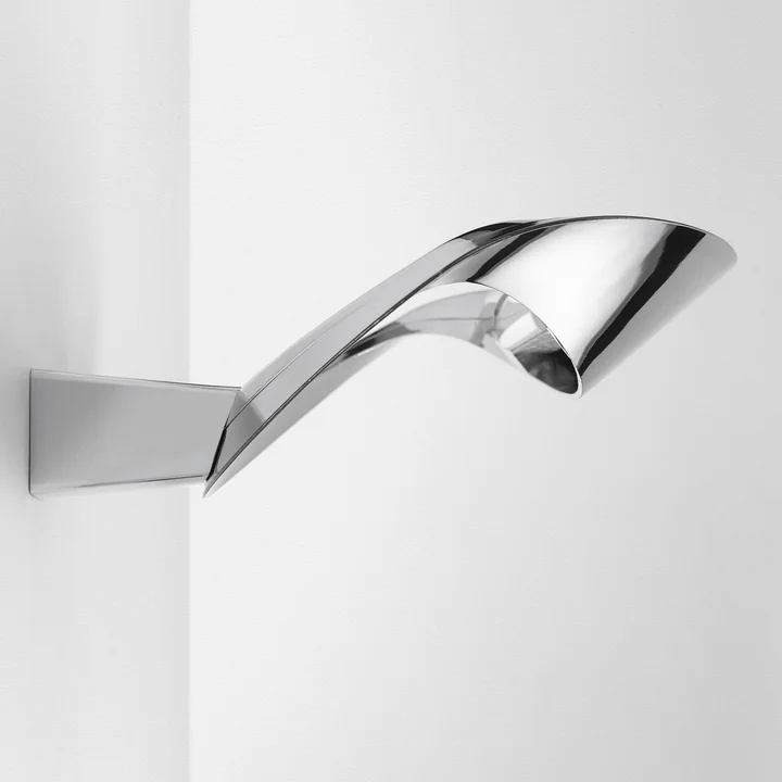 The Mesmeri LED wall light on the wall