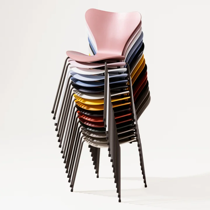 Series 7 chair Sense of Colour from Fritz Hansen
