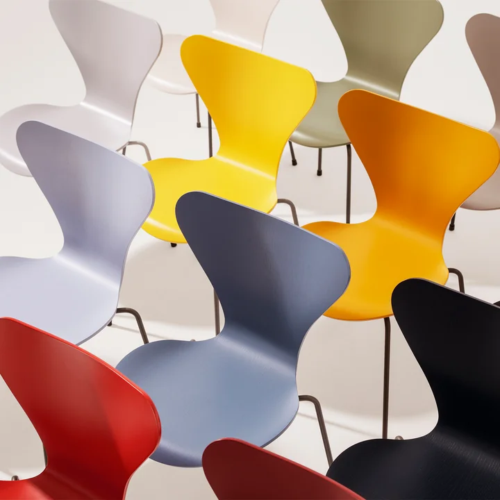 Series 7 chair Sense of Colour from Fritz Hansen