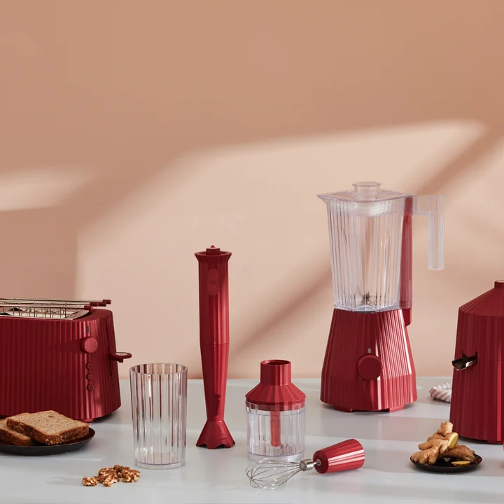 The Plissé collection of Alessi