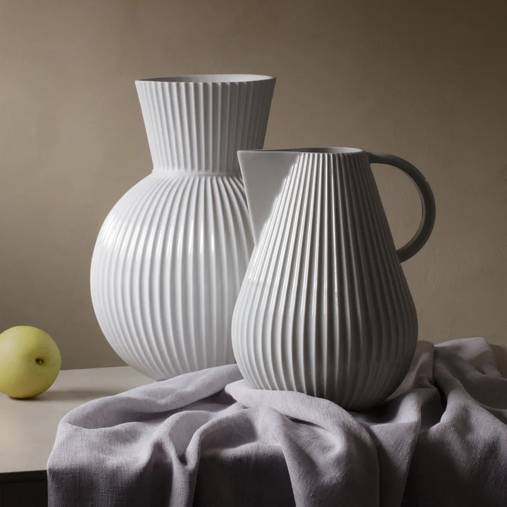 The Lyngby Tura Jug vase next to the Tura vase, knows about Lyngby Porcelæn
