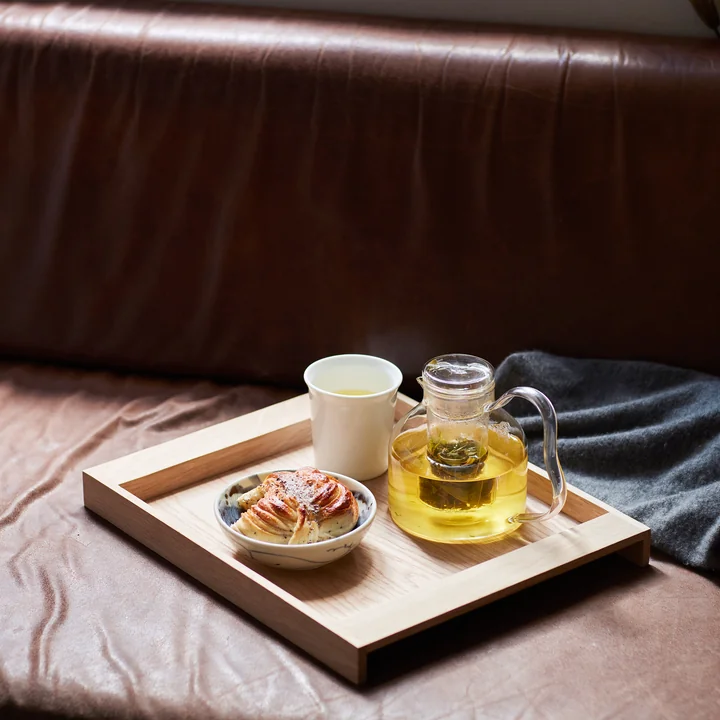 The No. 10 Tray from Skagerak as a breakfast tray with tea and bread rolls