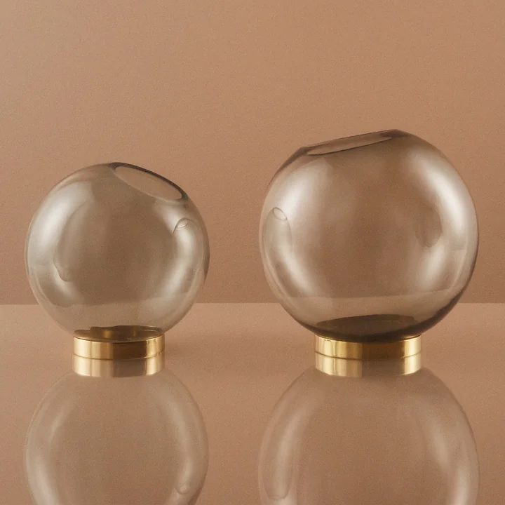 The Globe vase from AYTM sets noble accents in the ambience
