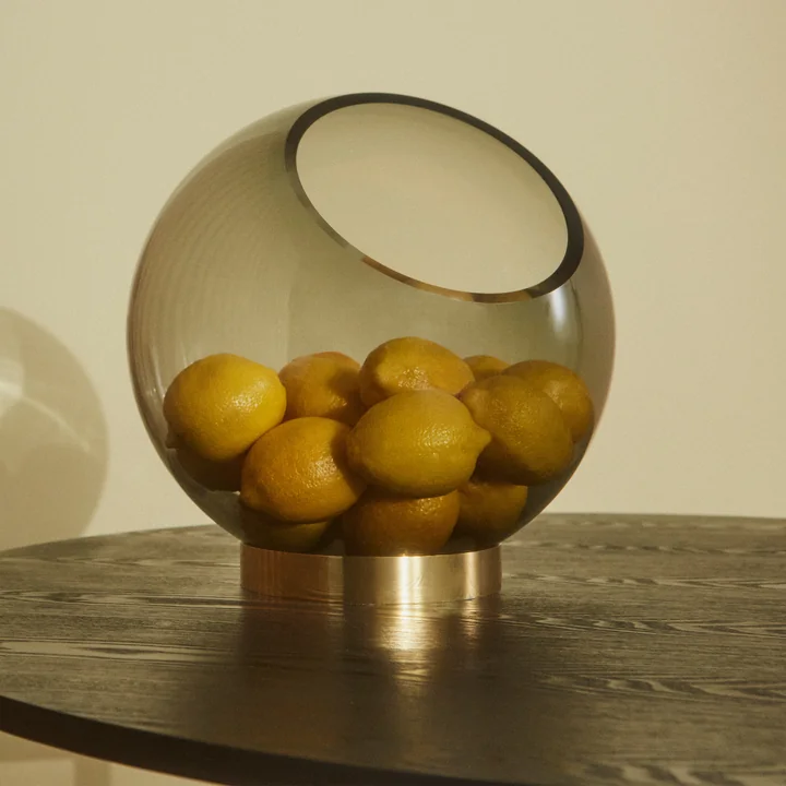The Globe vase of AYTM as storage for lemons