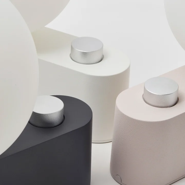 Alumina Table lamp in the group