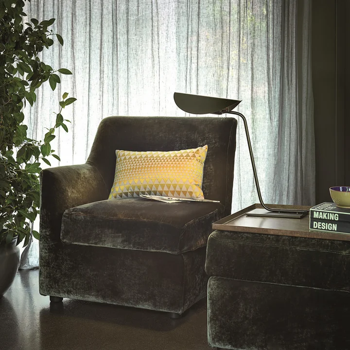 Plume table lamp from Oluce in the living room