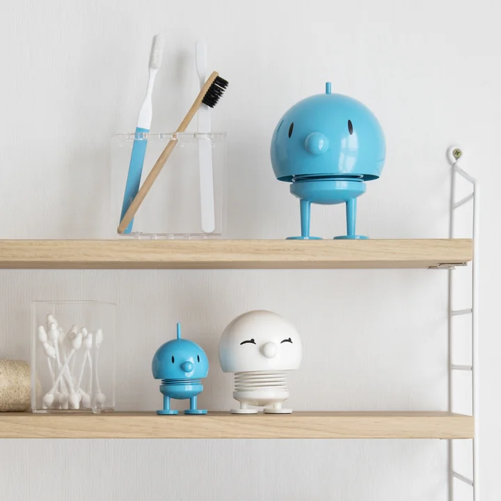 Bimble and Bumble in the tasteful color combination