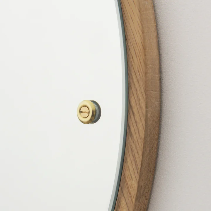 The CM Circle wall mirror from Frama in detail