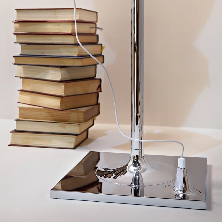 The base of the Bibliotheque Nationale floor lamp from Flos with its USB port