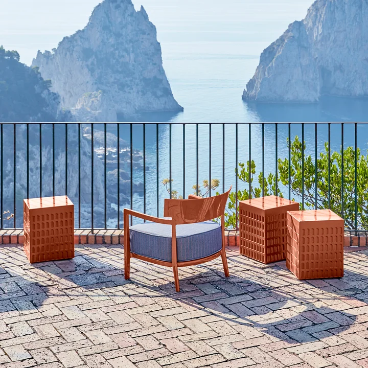 EUR stool from Kartell in earth red