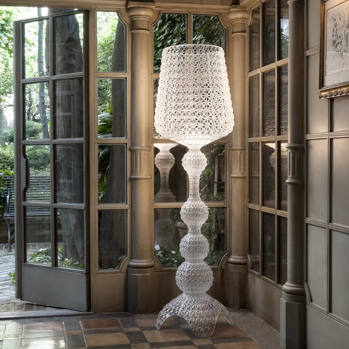 Transparent LED floor lamp