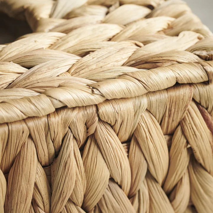The Clean tissue box from House Doctor is made from water hyacinths
