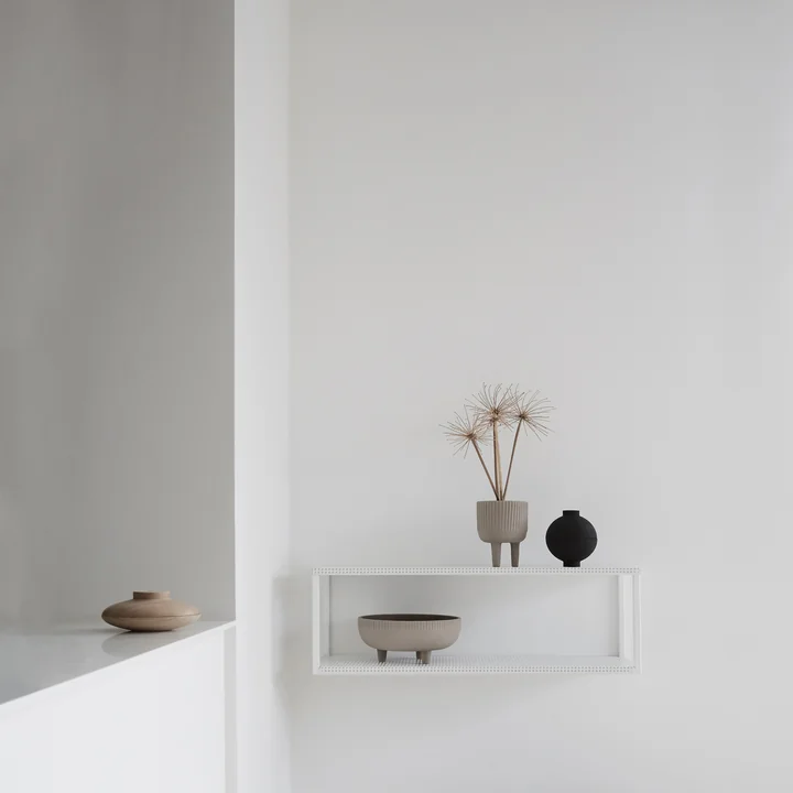 Timeless wooden bowls with a minimalist look