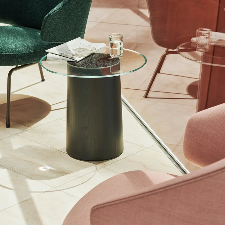 Stub Side table from Fritz Hansen