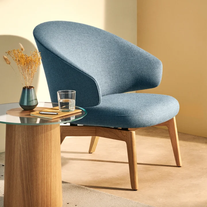 Let lounge chair wooden frame from Fritz Hansen