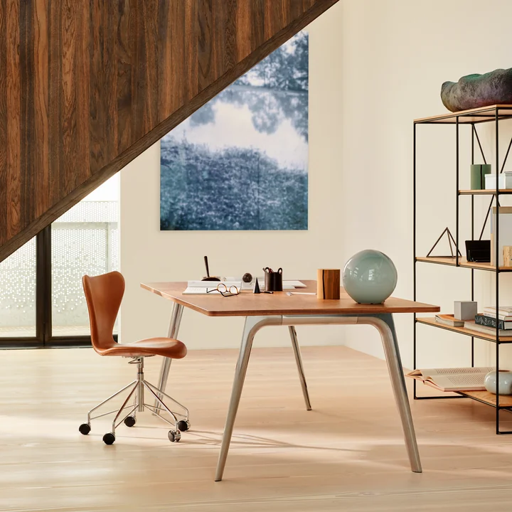 Series 7 office chair from Fritz Hansen