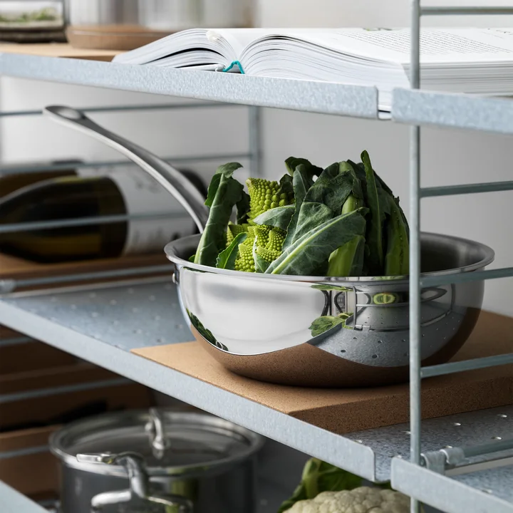 Universal kitchen shelf from String