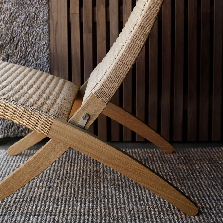 MG501 Cuba Chair from Carl Hansen in the natural wicker / oak version