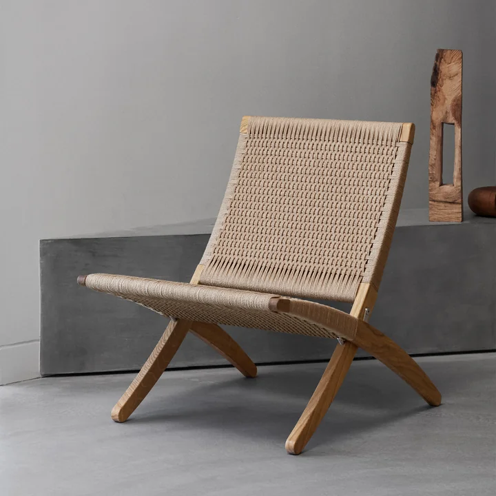 MG501 Cuba Chair from Carl Hansen in the natural wicker / oak version